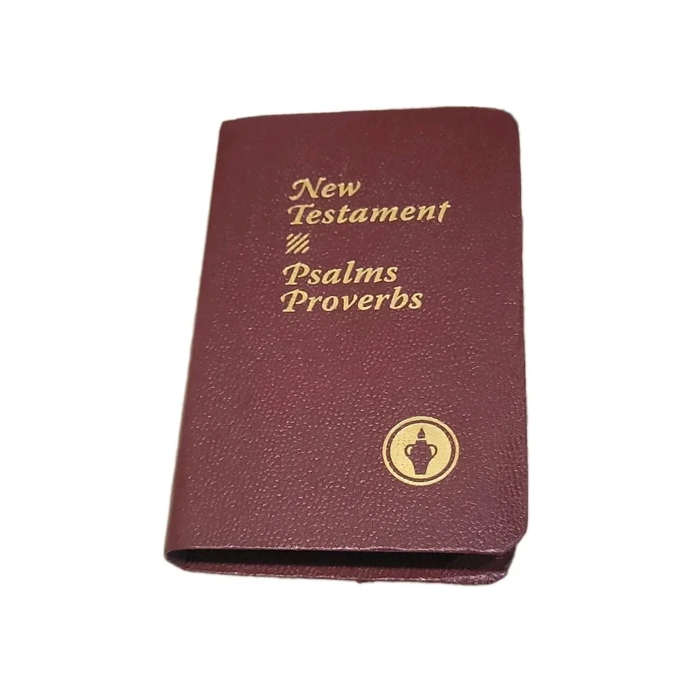 Pocket Bible: New Testament, Psalms, Proverbs / EMR